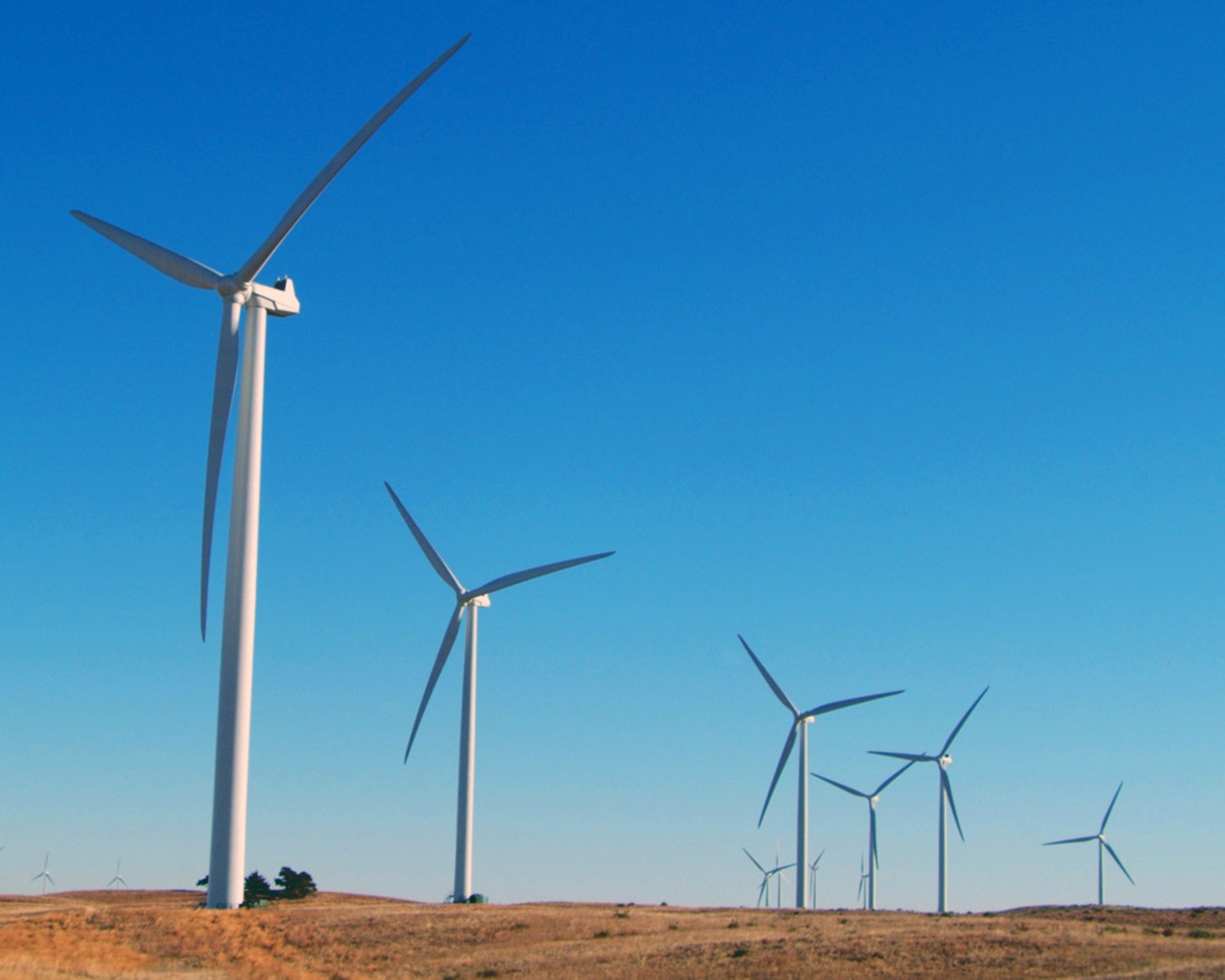 S&P: la reforma energética ha encarecido la instalación de potencia renovable