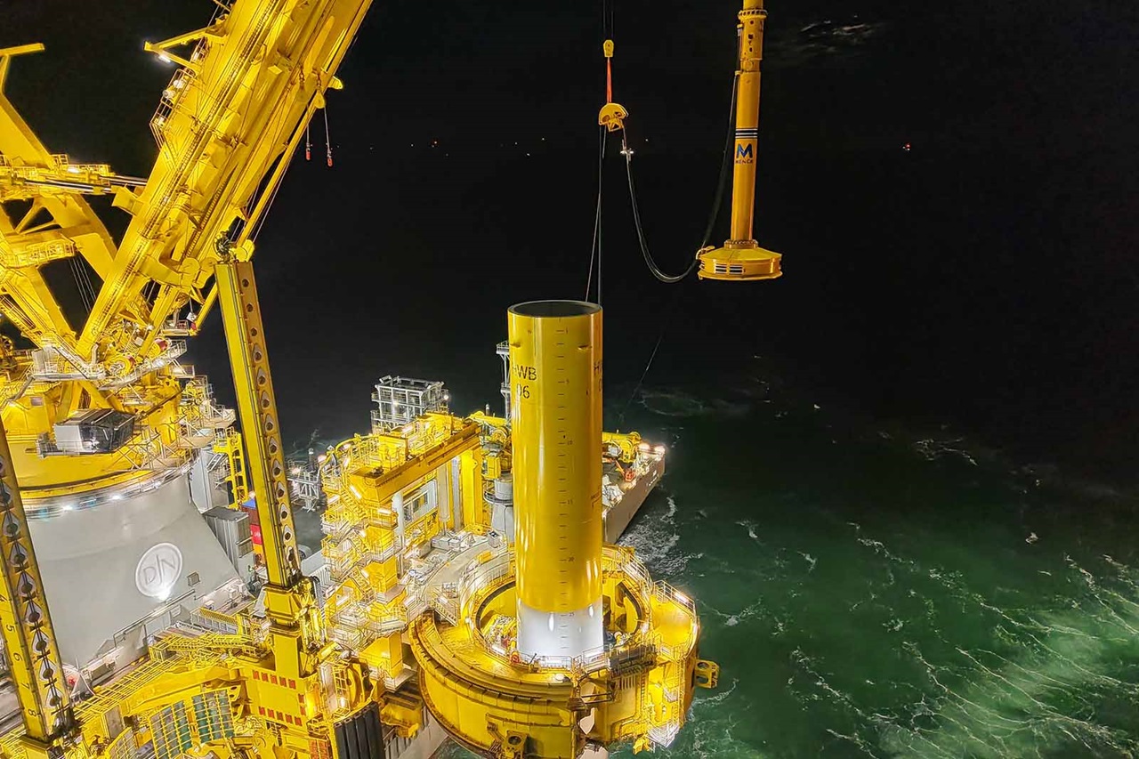 El parque eólico OranjeWind se prepara para convertir el viento marino en hidrógeno verde El parque eólico OranjeWind se prepara para convertir el viento marino en hidrógeno verde