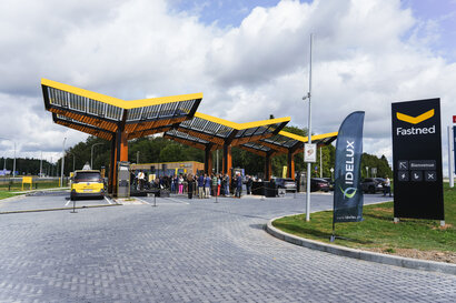 Opening ceremony of the Galaxia station in Belgium.
