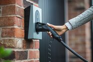 Paua and Powerverse partner with aim to simplify home EV charging for fleets