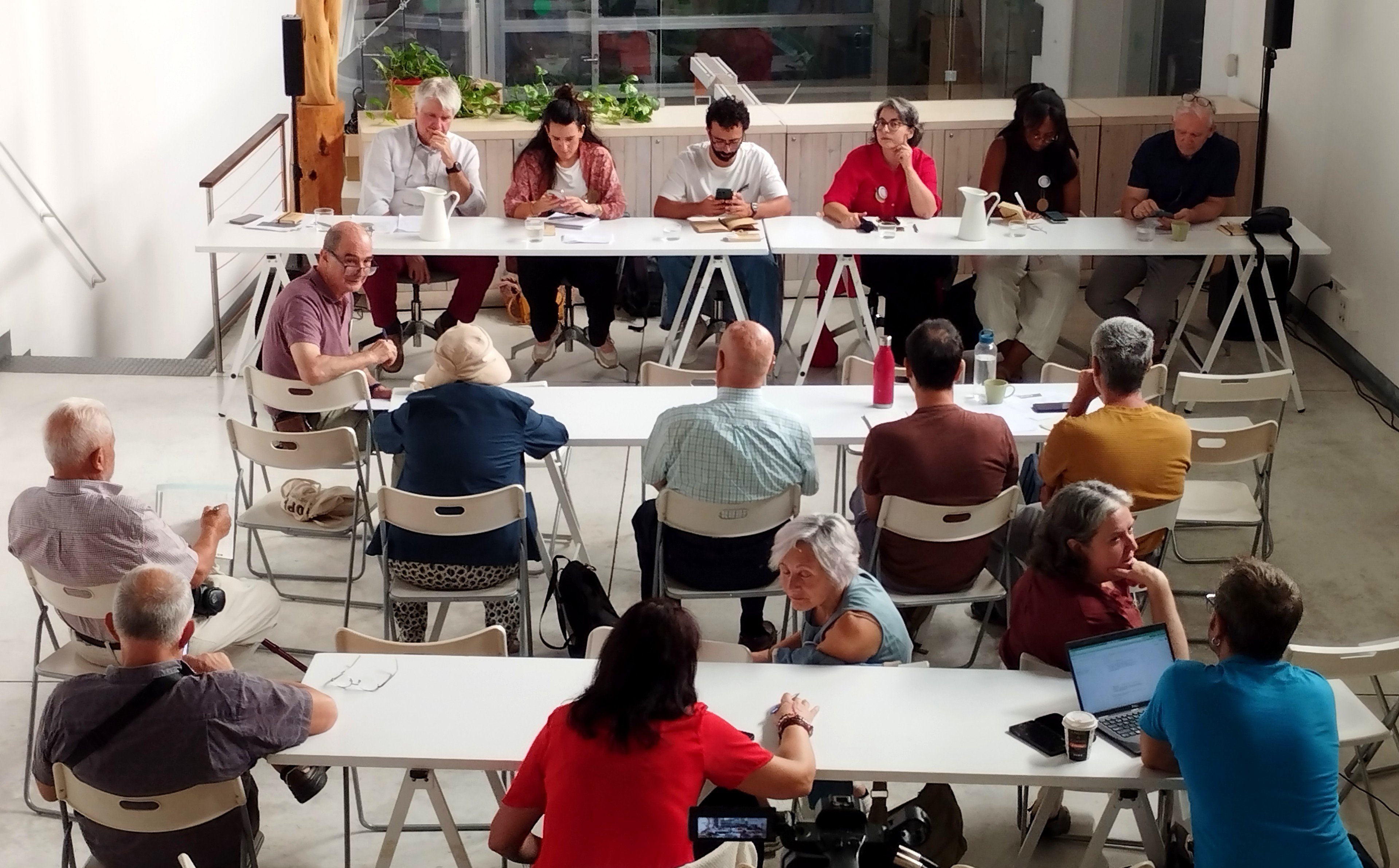 Las renovables buscan encajar en el territorio sin agravar los conflictos sociales y ambientales