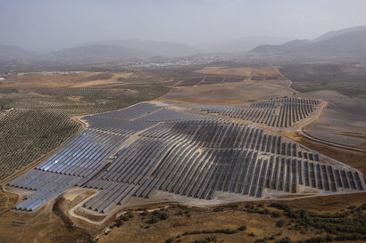 Olivares solar farm. Courtesy of RES.