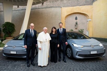 Volkswagen to electrify the Vatican’s vehicle fleet