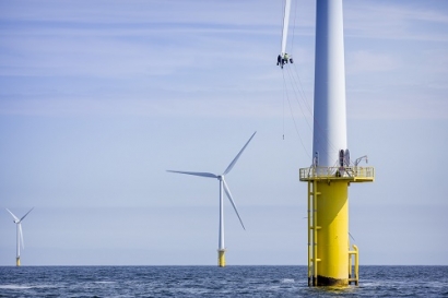 Alpha Offshore Service Lands Contract for OWEZ Wind Farm