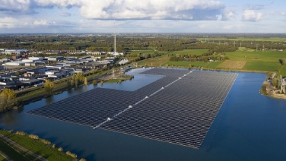 BayWa r.e. Builds Netherland’s Largest Floating Solar Farm