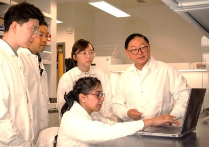 Scientists at WSU Discover New Method for Converting Corn Waste Into Sugar for Biofuel