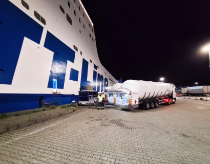 Trial bunkering of TT-Line’s Peter Pan with bio-LNG