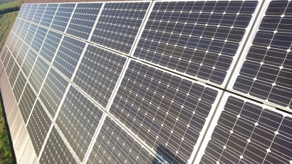 El Romeral: Start of Solar Installations to Increase and Diversify Generation
