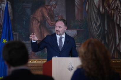 El comisario Dan Jorgensen en el Ayuntamiento de Barcelona - David Zorrakino - Europa Press