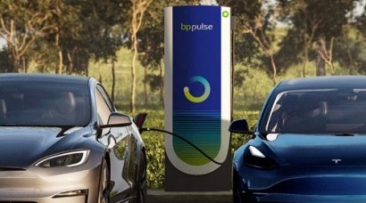 BP Boosts EV Charging Network with $100M Order of Tesla Ultra-Fast Chargers