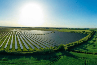 Multiplex Accelerates Net Zero Goals with Ampyr Solar Europe Partnership 