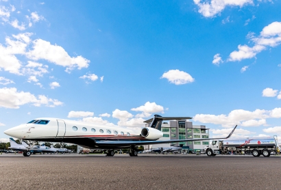 Avfuel and Sheltair Cover SAF Bases for NBAA-BACE 