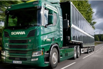 First test for new solar-powered hybrid Scania truck