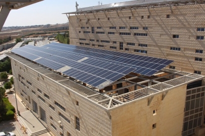 German Jordanian University Installs Solar Panels