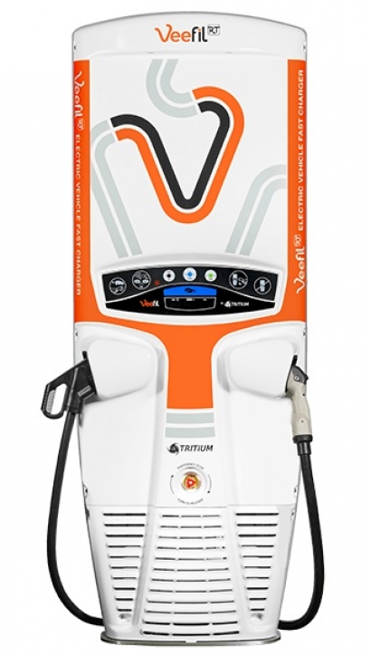 Tritium Brings its Fast Charger to Hanover Messe