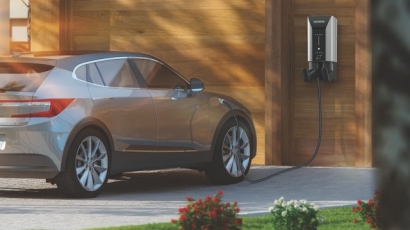 Russelectric Adds Electric Vehicle Charging to Massachusetts Renewable Microgrid