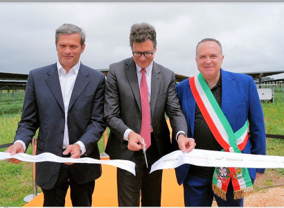 Opening of Ginosa plant in Puglia. Courtesy of Zelestra
