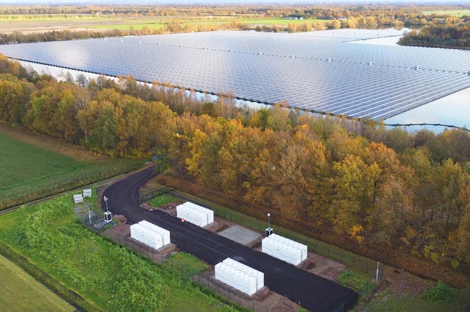 FV con baterías: la solución que reducirá a la mitad los costes operativos del sistema eléctrico