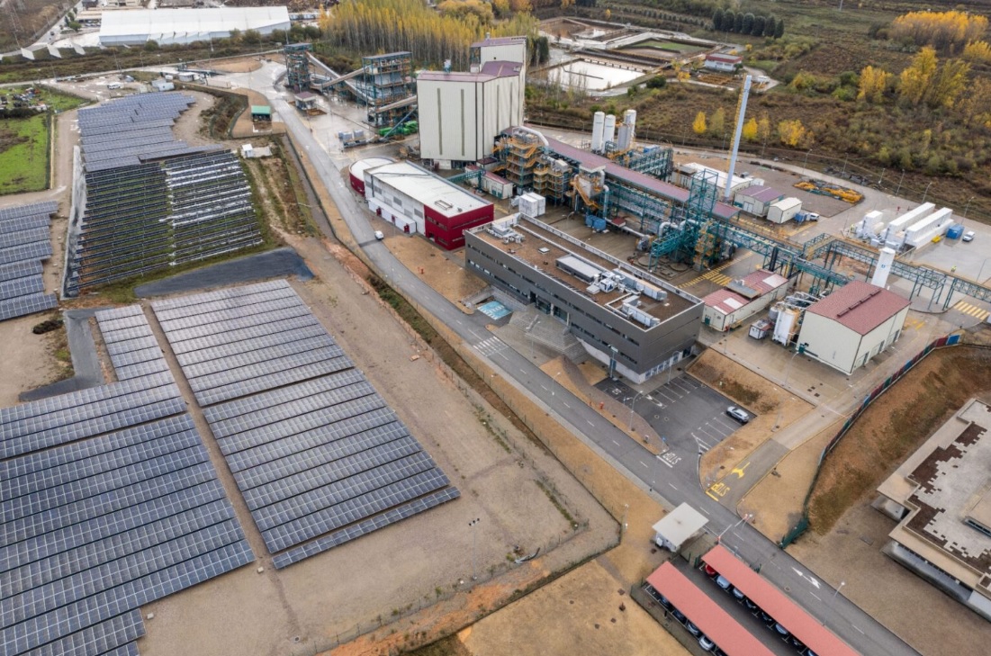 El Bierzo quiere ser referente internacional en la producción de combustibles verdes para aviación