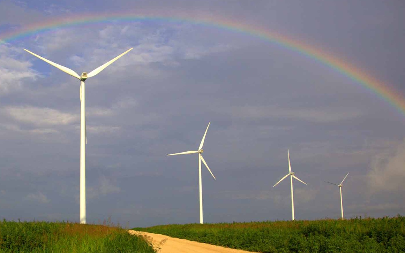 El precio de la electricidad en España, un 32% por debajo del europeo gracias a las renovables
