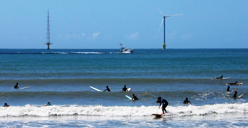 La eólica marina se pone a cien