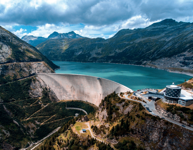 Acciona Energía vende 64MW hidráulicos en España a la gestora White Summit Capital