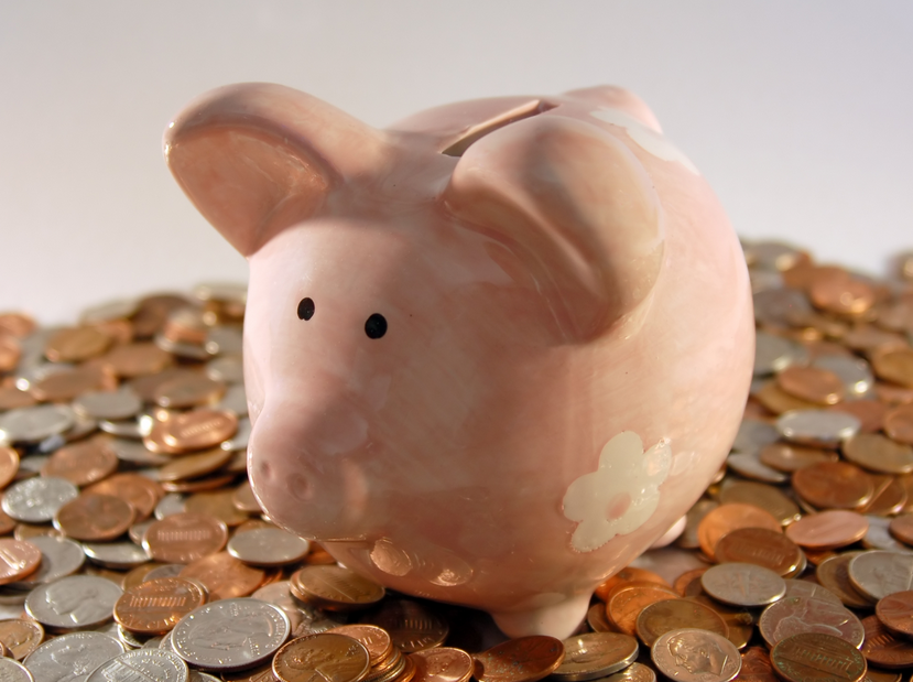 Mismo consumo de luz, 500 euros de diferencia al año entre la compañía eléctrica más cara y la más barata