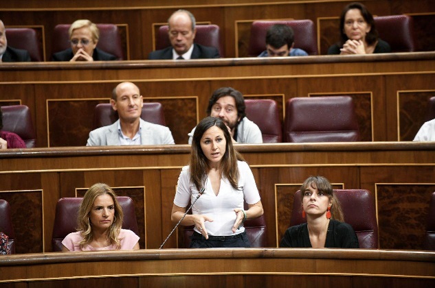 Que las eléctricas no puedan repartir beneficios entre sus accionistas hasta que aclaren las causas del apagón