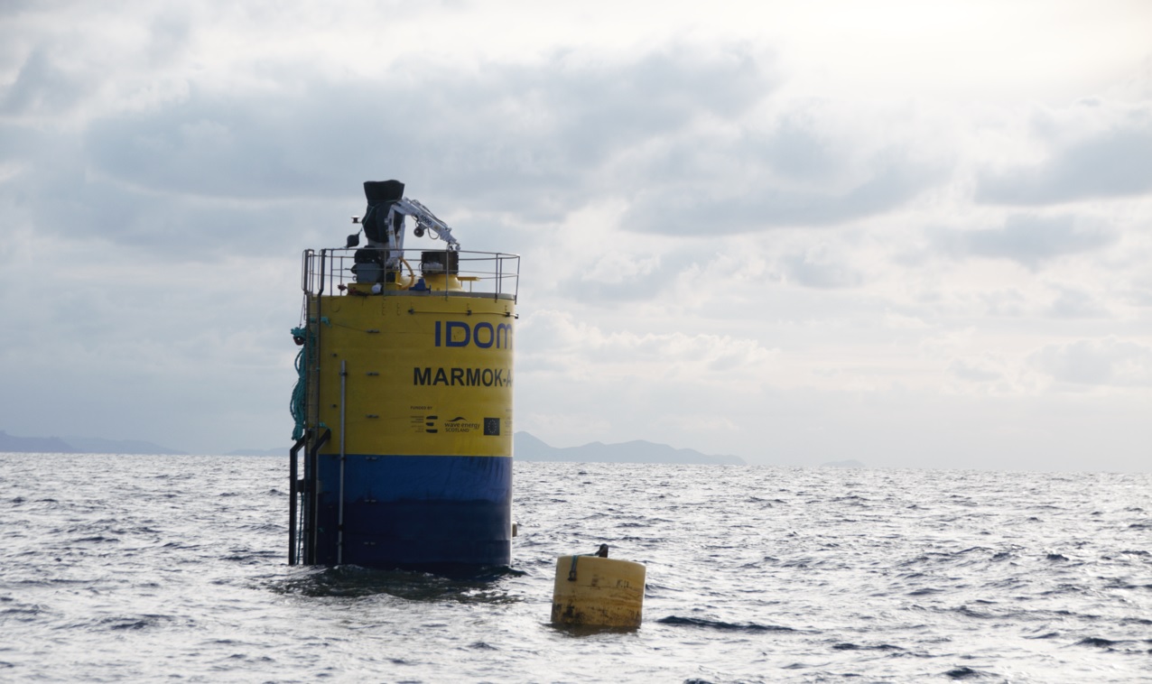 Euskadi se lanza al mar Cantábrico a la conquista de la energía de las olas Euskadi se lanza al mar Cantábrico a la conquista de la energía de las olas