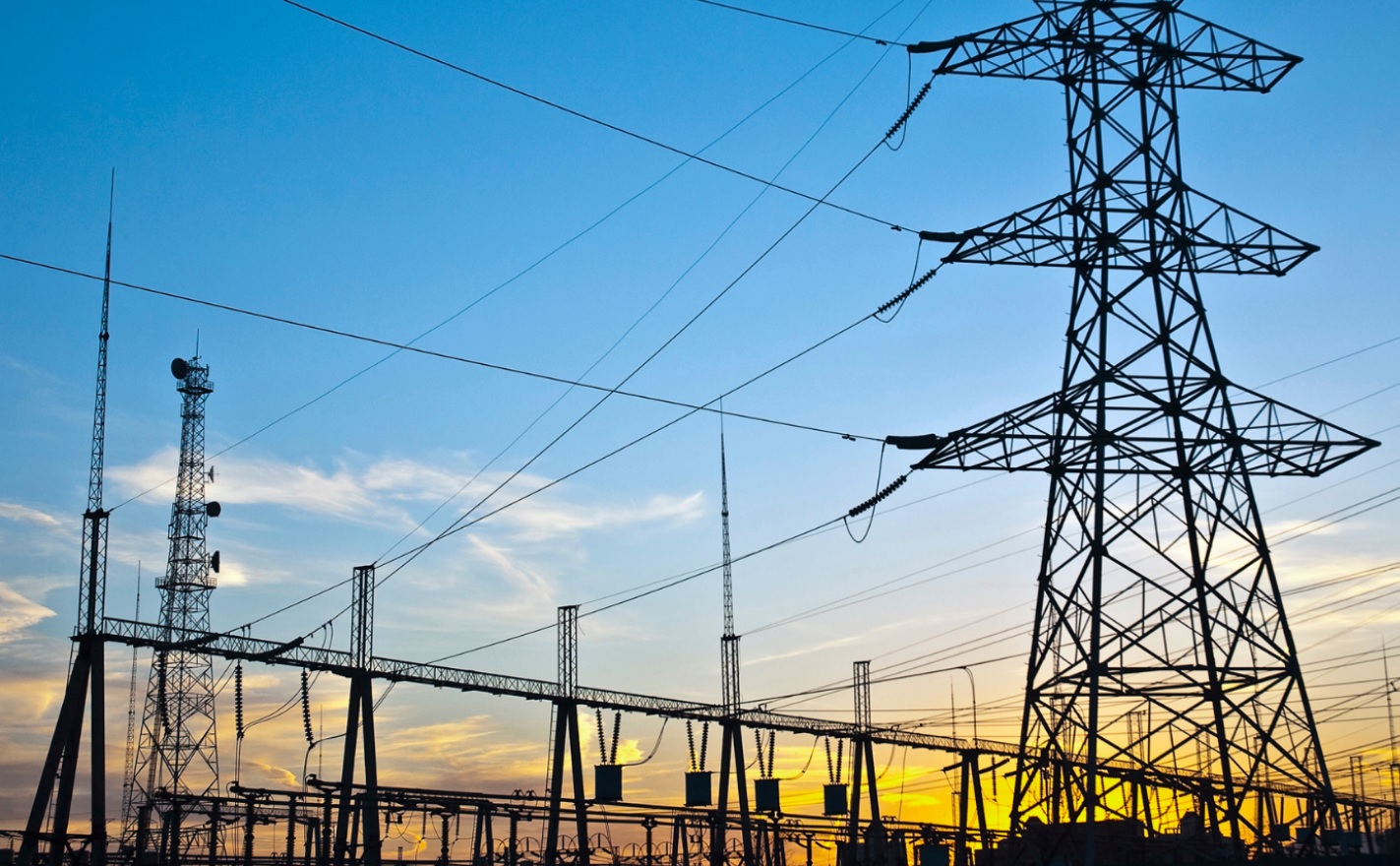 El Gobierno abre a audiencia pública el decreto que "reforzará la seguridad del sistema eléctrico"