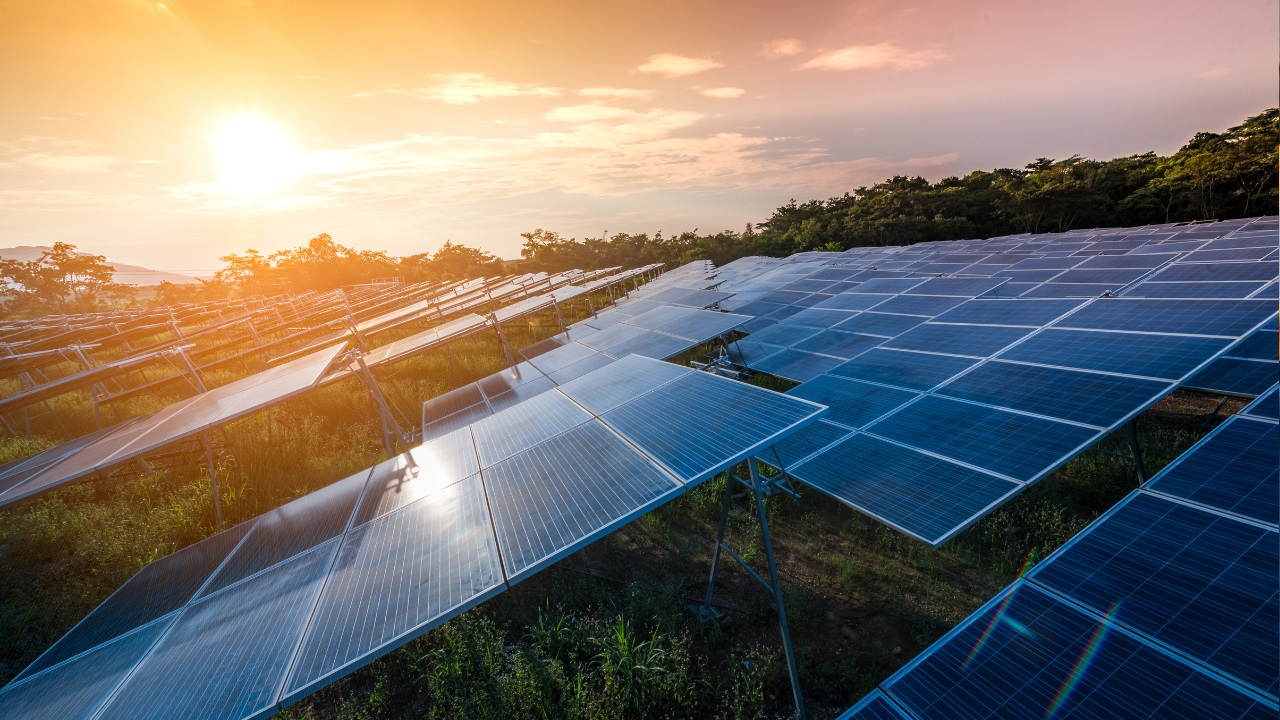 La energía solar le ha ahorrado 20.000 millones de euros a la UE desde el comienzo de la guerra de Irán