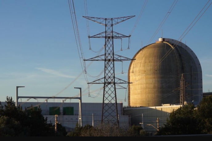 España en Semana Santa: con cinco nucleares paradas y exportando electricidad a Francia