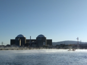 
Las organizaciones ecologistas denuncian las maniobras del PP para mantener operativas las centrales nucleares
