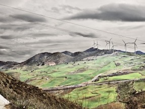 Los empresarios del sector eólico creen que el ministro de Energía está alejado de la realidad