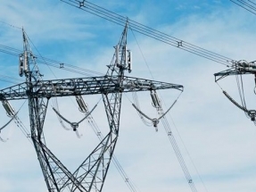 Spain Continues as Net Importer of Electricity from France