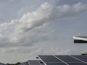 Ansasol conecta en Sevilla su primer parque fotovoltaico con baterías
 