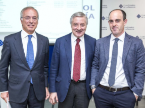 José Blanco: "Las renovables se convertirán en la energía más rentable en dos años"