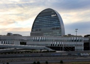 
BBVA busca convertirse en el banco de referencia de la transición energética en Estados Unidos
