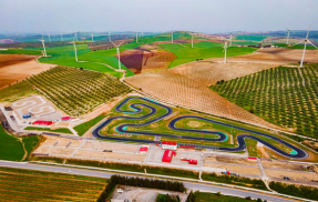 Goodwe electrifica un circuito malagueño de karts con fotovoltaica y baterías Goodwe electrifica un circuito malagueño de karts con fotovoltaica y baterías