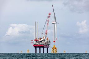 Ocean Winds instala el primer aerogenerador del parque eólico marino Dieppe Le Tréport