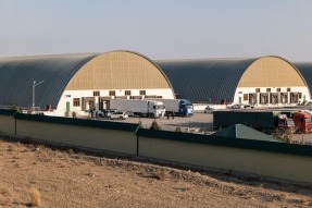 
LONGi se asocia con Acnur para llevar la energía solar a los refugiados

