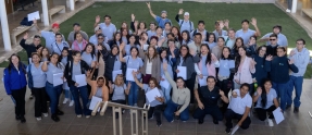 Atlas Renewable capacita a 60 mujeres de María Elena (Chile) en instalación de parques solares