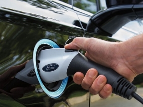 Midwestern Employers Learn About Workplace Charging for Electric Vehicles