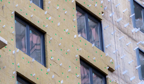 Andalucía destina 9,2 millones en ayudas a la rehabilitación energética de 240 edificios