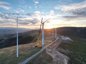 De 22 a 4 aerogeneradores: Endesa culmina en Ávila la mayor repotenciación eólica de España