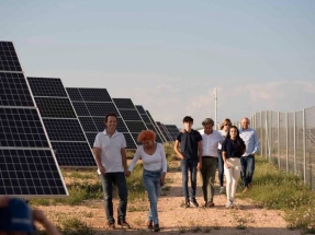 
Anpier lleva el debate sobre la justicia energética a las librerías
