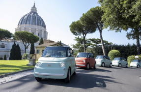 Fiat entrega 30 vehículos eléctricos al Vaticano para avanzar en movilidad sostenible