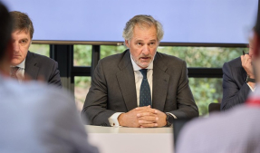 El presidente de Acciona advierte de que Europa se está jugando su liderazgo industrial eólico
