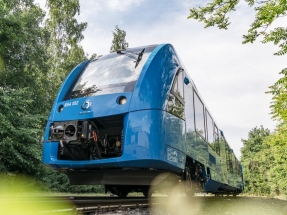 Alstom’s Hydrogen Trains Enter Passenger Service in Lower Saxony