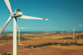 Iberdrola refuerza su apuesta eólica en Italia con la compra de un parque de 40 MW